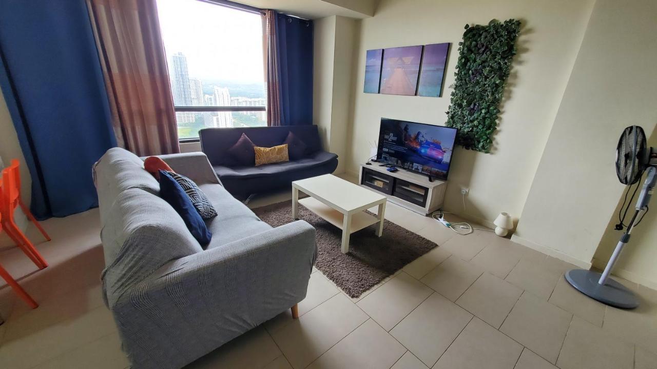 Urban Solitude At Tamarind Suite Cyberjaya Exterior foto
