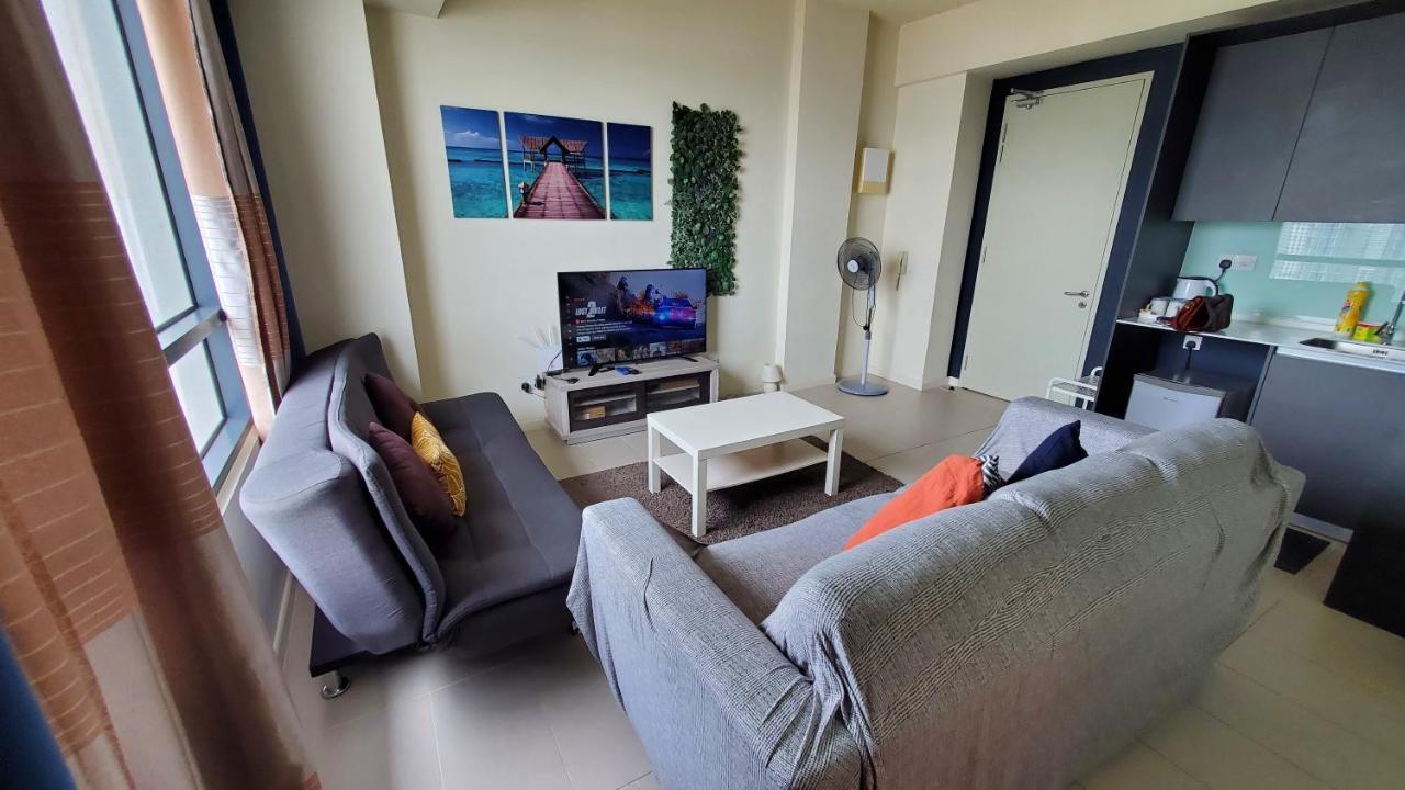 Urban Solitude At Tamarind Suite Cyberjaya Exterior foto