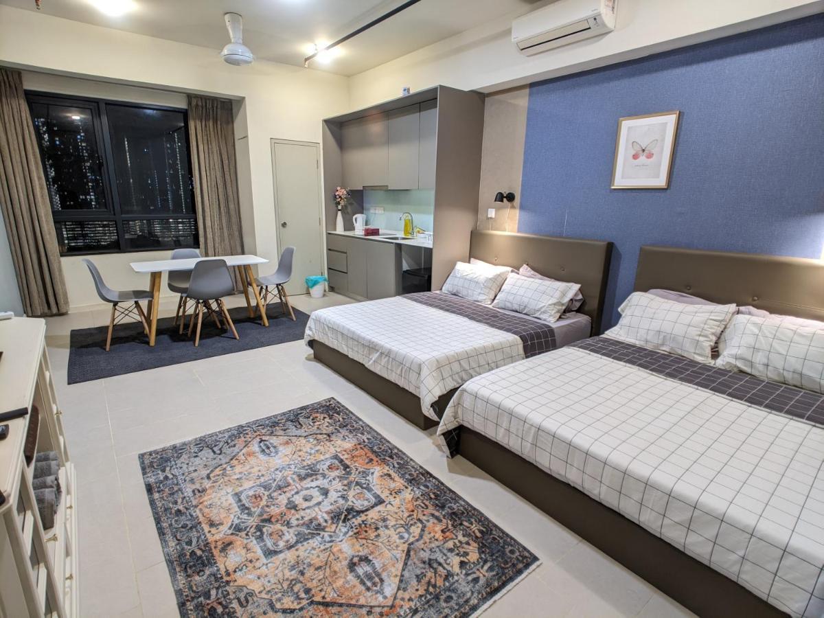 Urban Solitude At Tamarind Suite Cyberjaya Exterior foto
