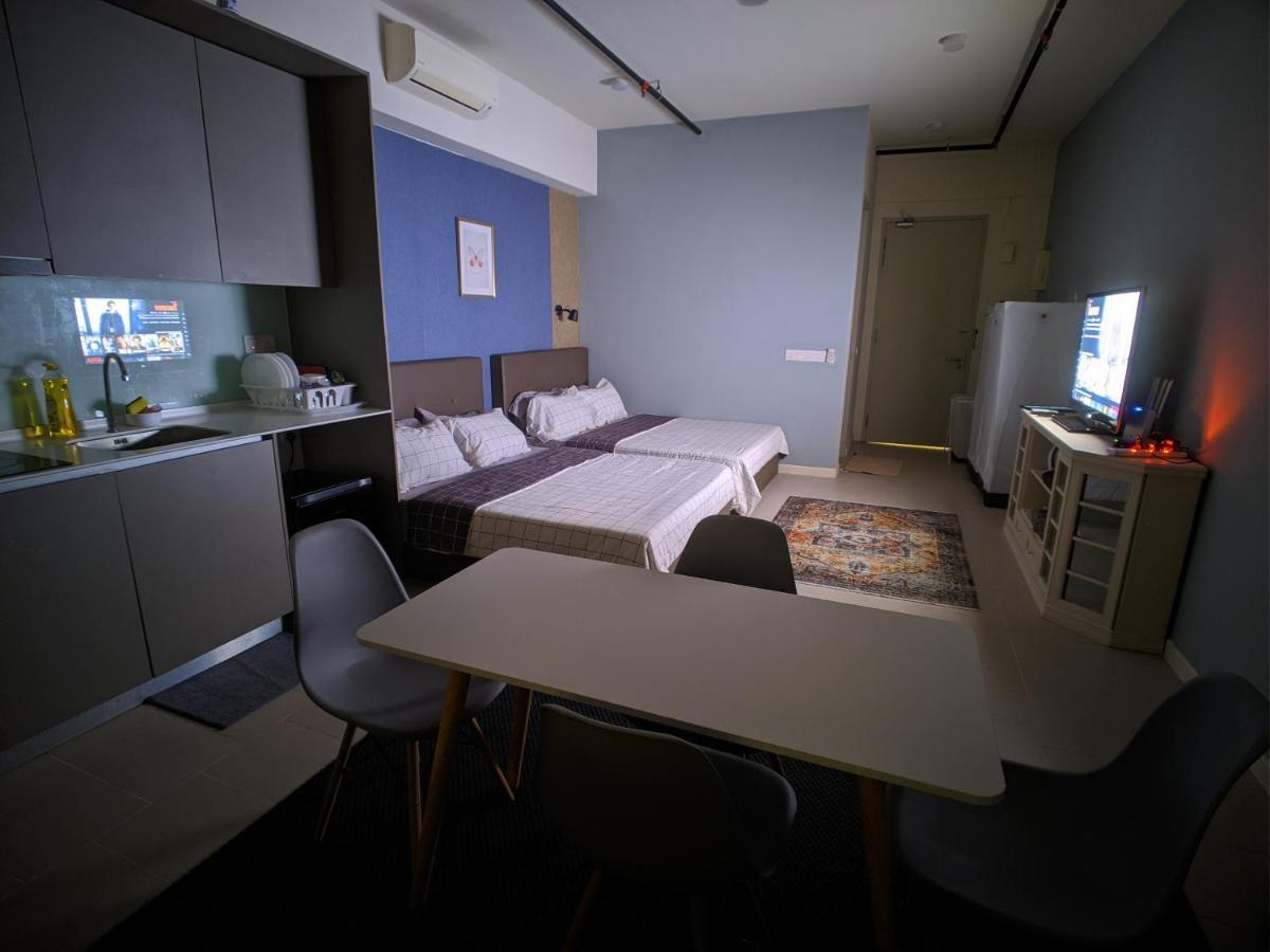 Urban Solitude At Tamarind Suite Cyberjaya Exterior foto