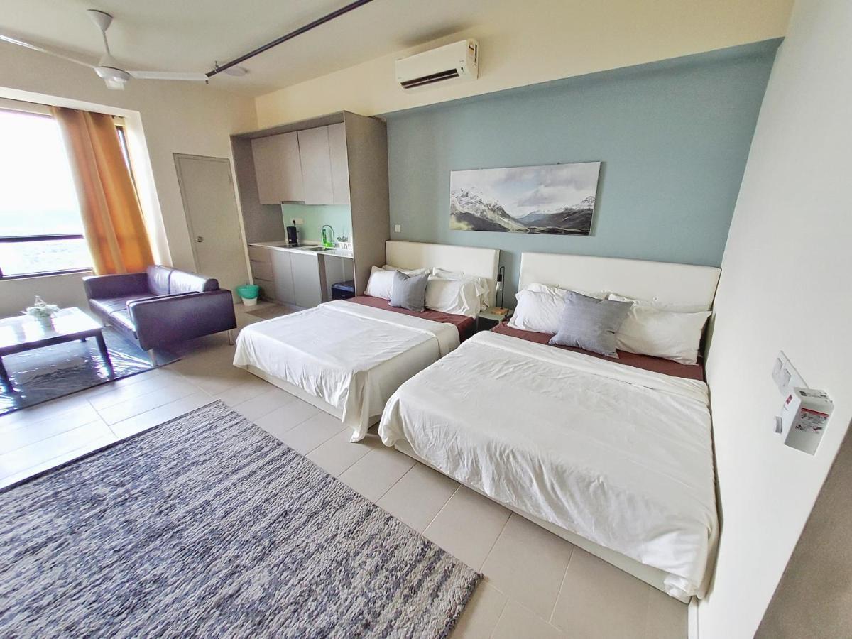 Urban Solitude At Tamarind Suite Cyberjaya Exterior foto